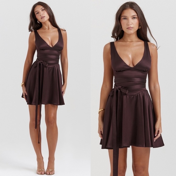 HOUSE OF CB 'Shiema' Rich Brown Mini Dress NWOT size XS regular length - Picture 11 of 11